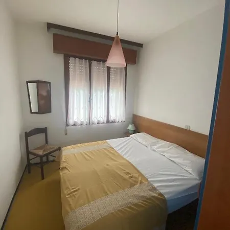 4 Giovanni Versolatto דירה *